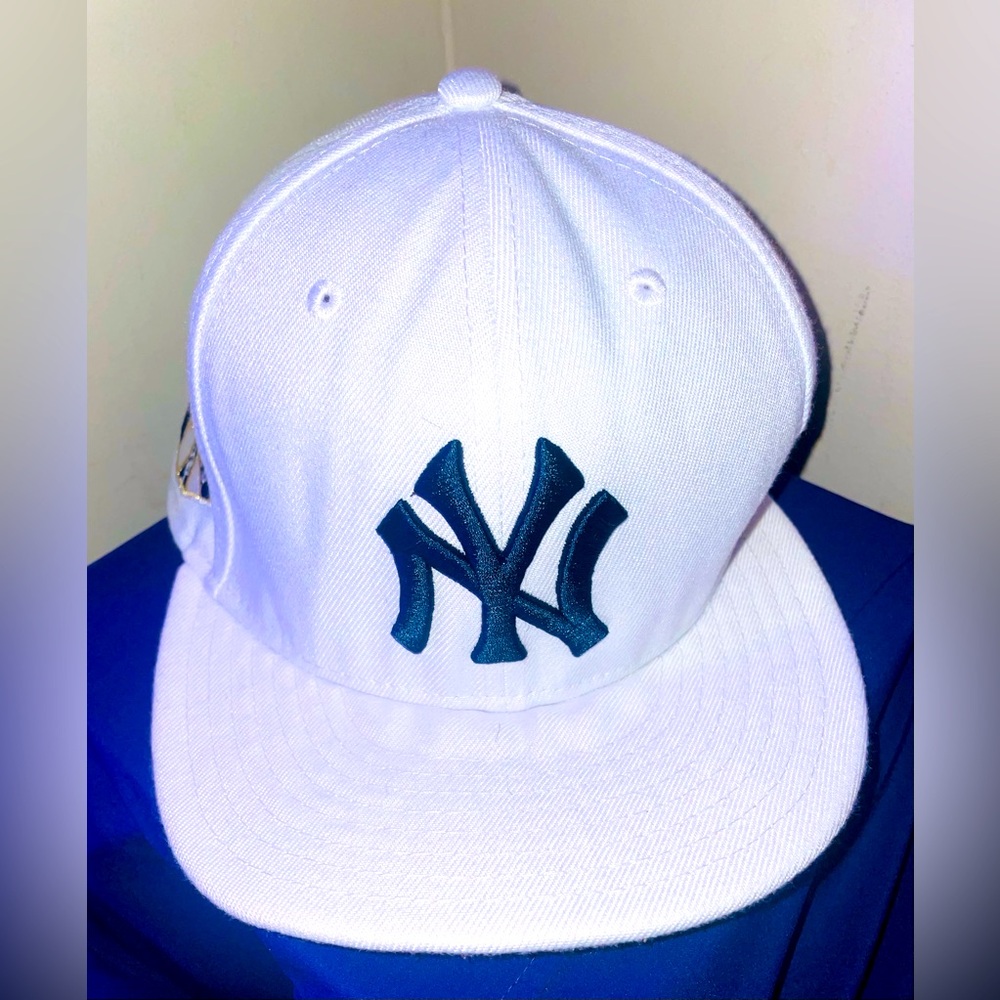 New Era 59fifty Copperstown Collection New York Yankees World Series ball cap